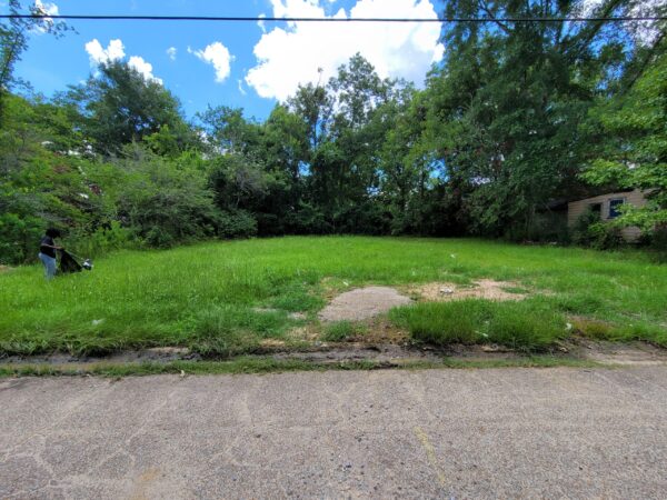 0.24 Acres in Laurel, MS