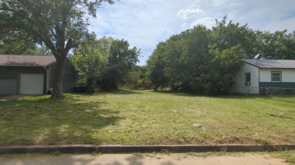 0.17 Acres lot in Tulsa, Oklahoma - Image 3