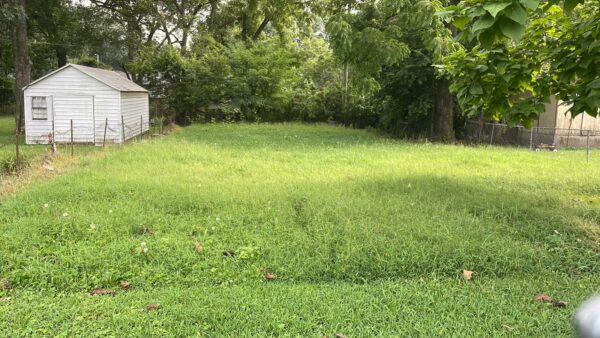 0.21 Vacant lot at 1933 James Rd in Memphis TN