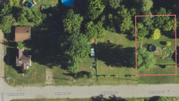 1164 Tremont Ave,  Flint, MI 48505  Genesee, Michigan (